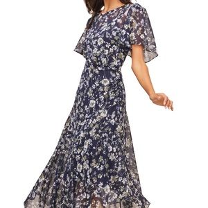 ASTR the label Flutter sleeve maxi dress in blue and green floral